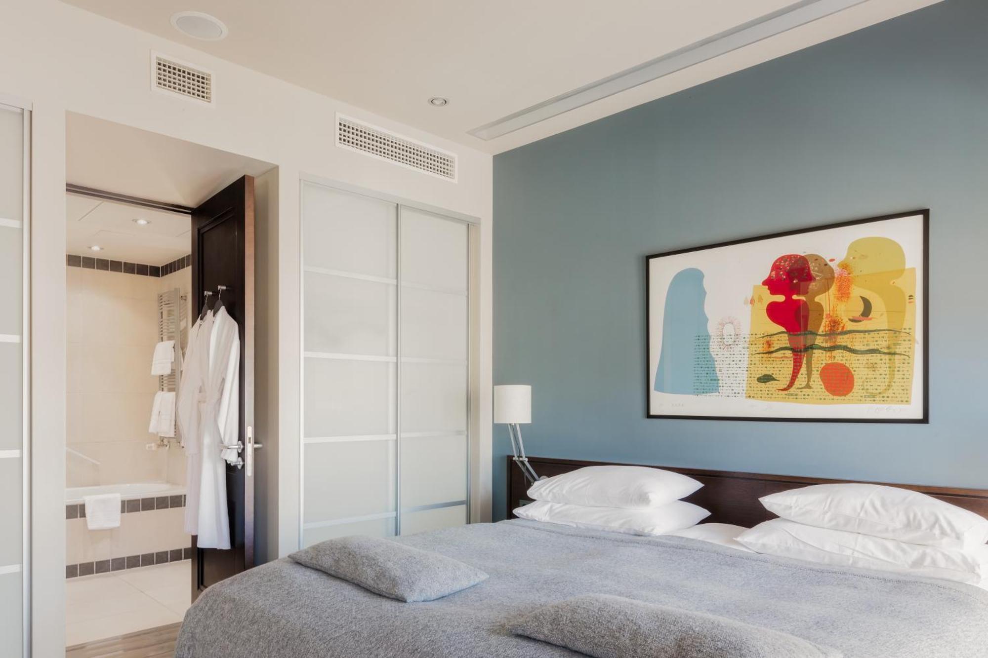 Hotel Bergs Suites Riga Ngoại thất bức ảnh